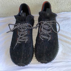 USED SZ 11 Adidas Tubulars Primeknit Doom Sock